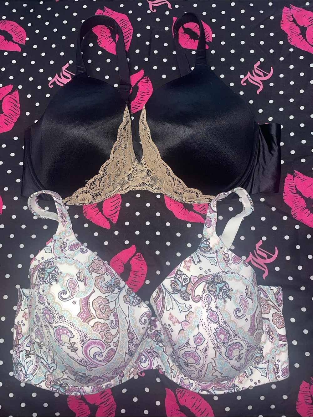 Soma Black Satin Bra with Gold Lace + Pastel Paisley T-Shirt Bra